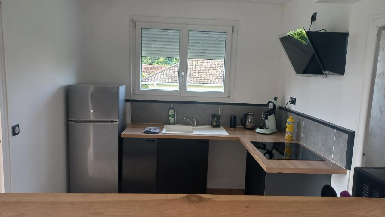 Maison Spacieuse Avec Un Terrain Casseneuil Dış mekan fotoğraf